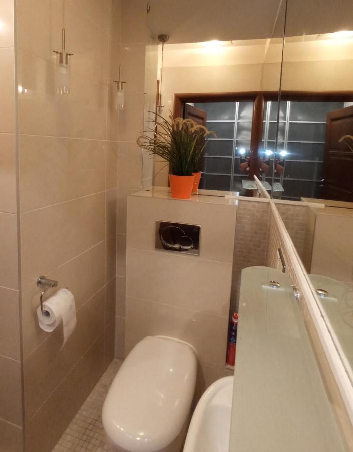 Privat overnatting Niewielki Jedno Lub Dwuosobowy W Duzym Mieszkaniu W Wrzeszcz Ul Smoluchowskiego Kolo Akademii Medycznej - Cooliving Gdańsk